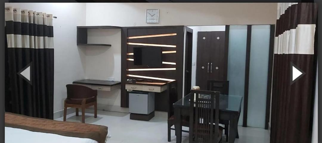 Hotel Soni International Khalilabad المظهر الخارجي الصورة